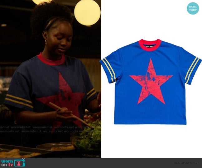 Space Cadets Vangaurd Tee worn by Naima Stewart (Aderinsola Olabode) on Reasonable Doubt