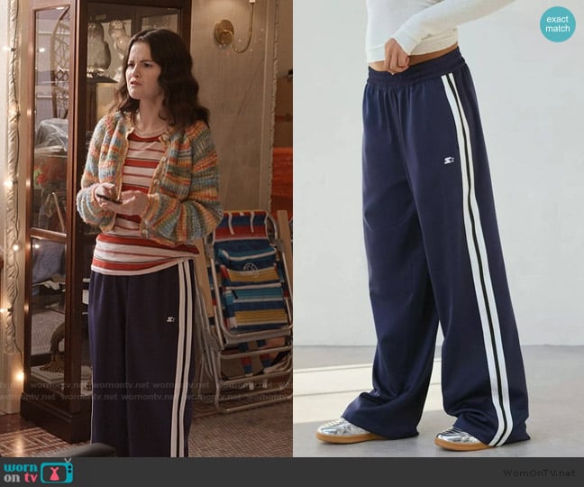 Starter Side Stripe Wide Leg Track Pants worn by Mabel Mora (Selena Gomez) on Only Murders in the Building
