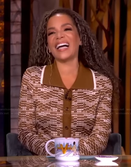 Sunny's brown abstract print polo dress on The View