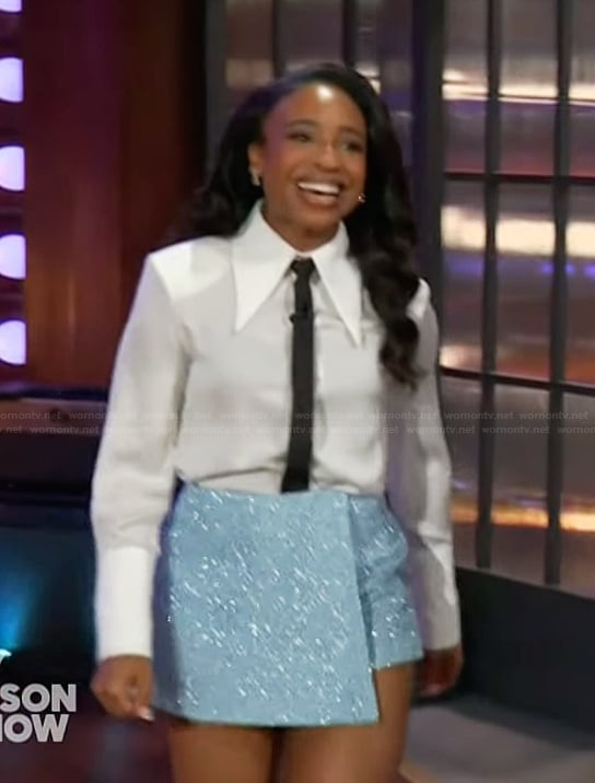 Taylor Polidore's metallic blue skirt and top on The Kelly Clarkson Show