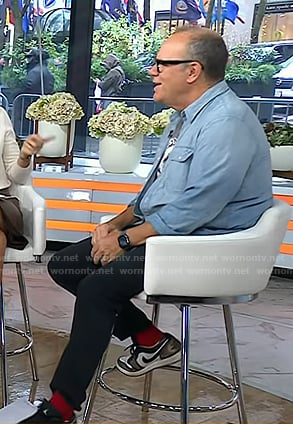 Tom Papa’s colorblock sneakers on Today