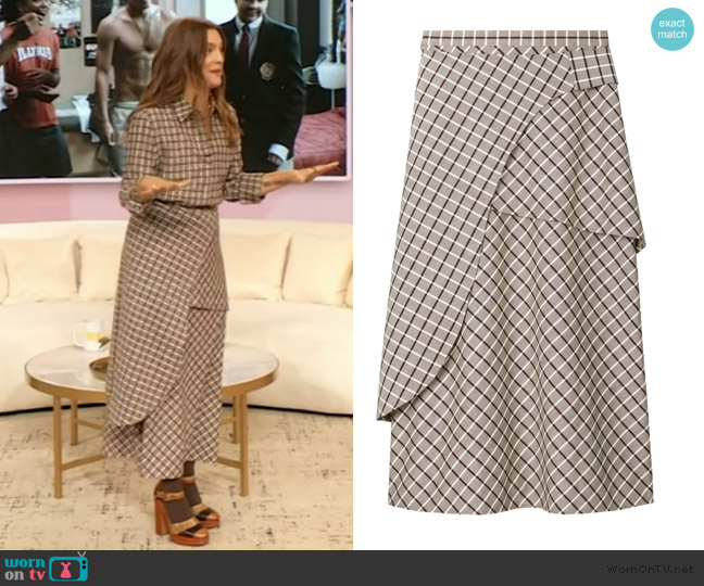 Drew’s gray check print skirt on The Drew Barrymore Show