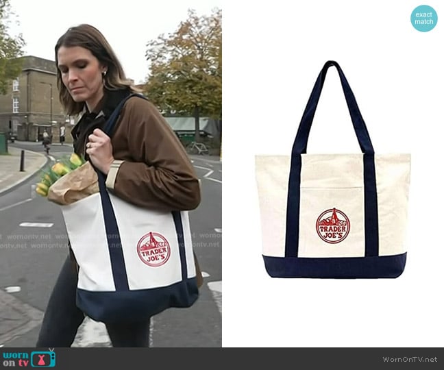 Trader Joes Canvas Tote Bag worn by Molly Hunter on Today