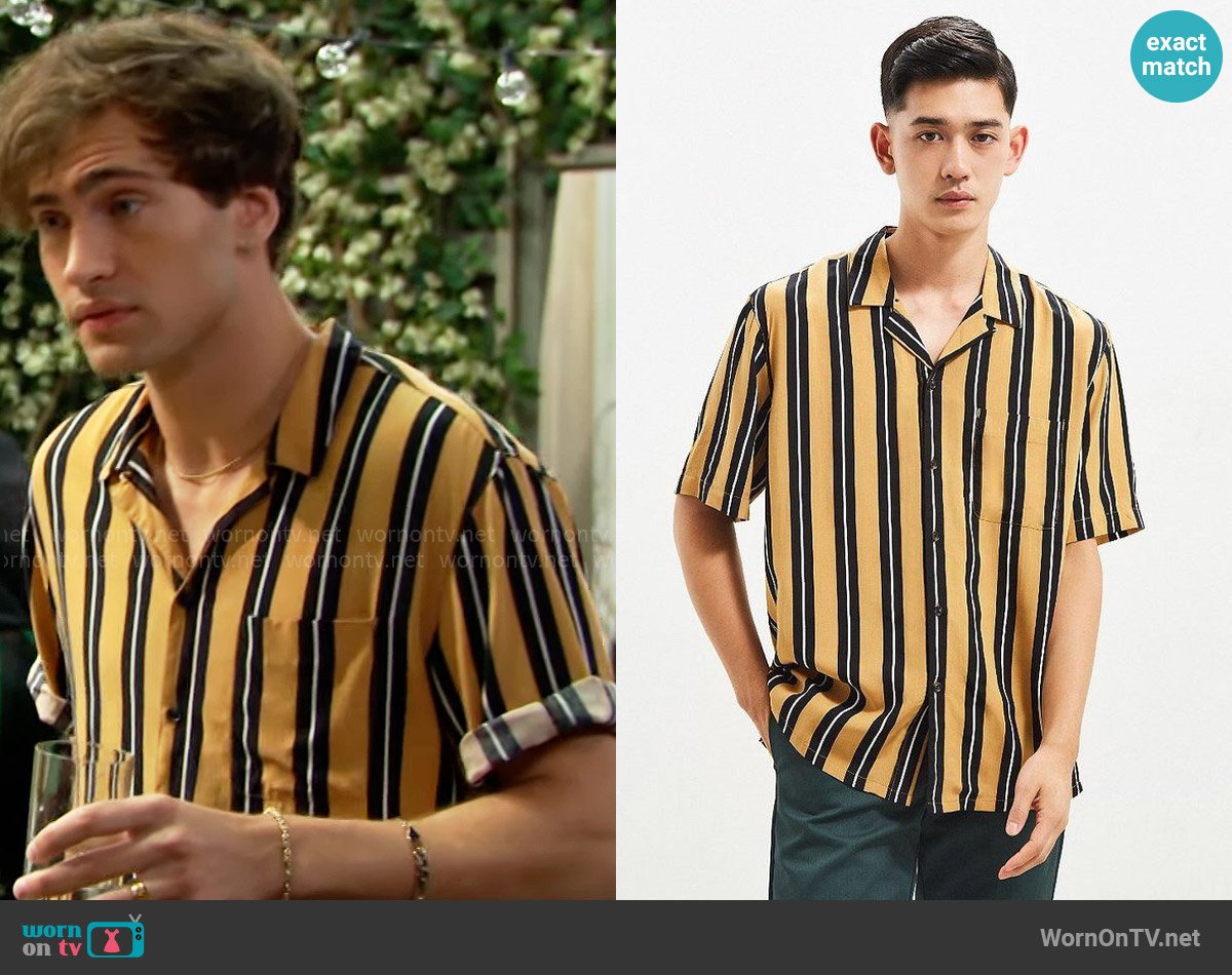 Urban Outfitters Rayon Vertical Stripe Short Sleeve Button-Down Shirt worn by Deke (Harrison Cone) on The Bold and the Beautiful