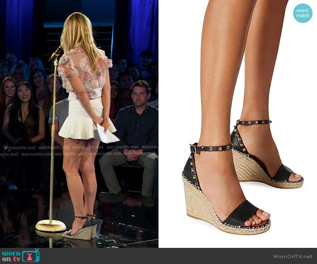 Valentino Garavani Double Rockstud Grainy Calfskin Wedges worn by Nicolle Kate  on The Golden Bachelor