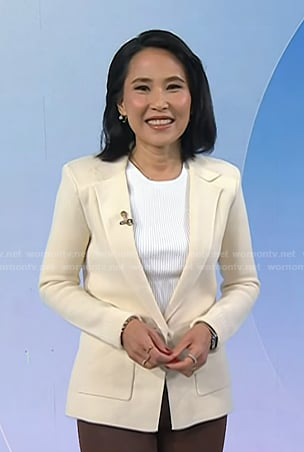 Vicky’s ivory knit blazer on Today