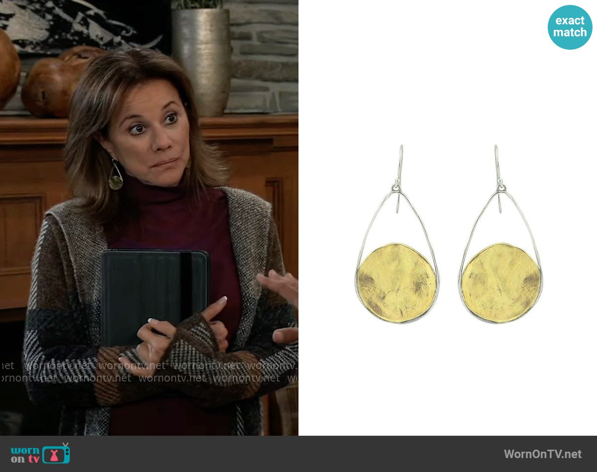 Waxing Poetic Nomad Earrings worn by Alexis Davis (Nancy Lee Grahn) on General Hospital