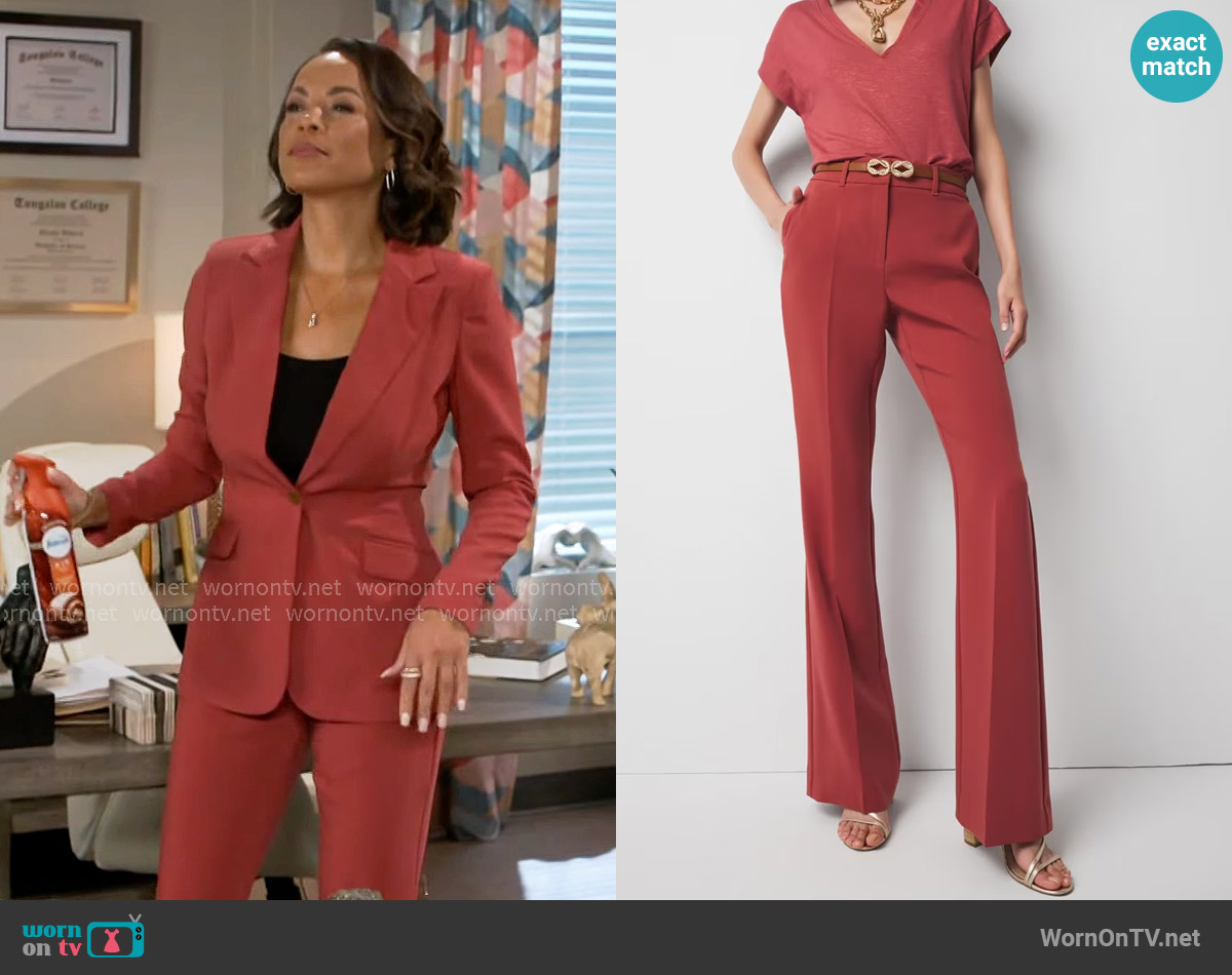 White House Black Market High-Rise Flare Trouser in Sienna worn by Nicole Dupree Richardson (Daphnee Duplaix) on Beyond the Gates
