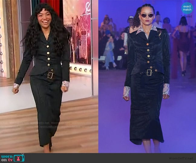 Wiederhoeft Salon Jacket in Black Moire worn by Silvia Dionicio on Sherri
