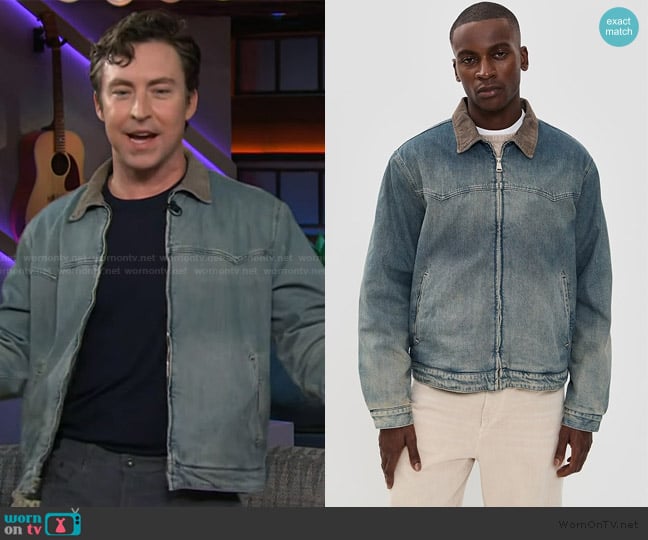 Brian’s contrast denim jacket on The Kelly Clarkson Show