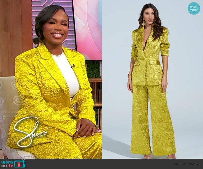 Akira Expensive To Be Me Blazer worn by Shaina Rainford on Sherri