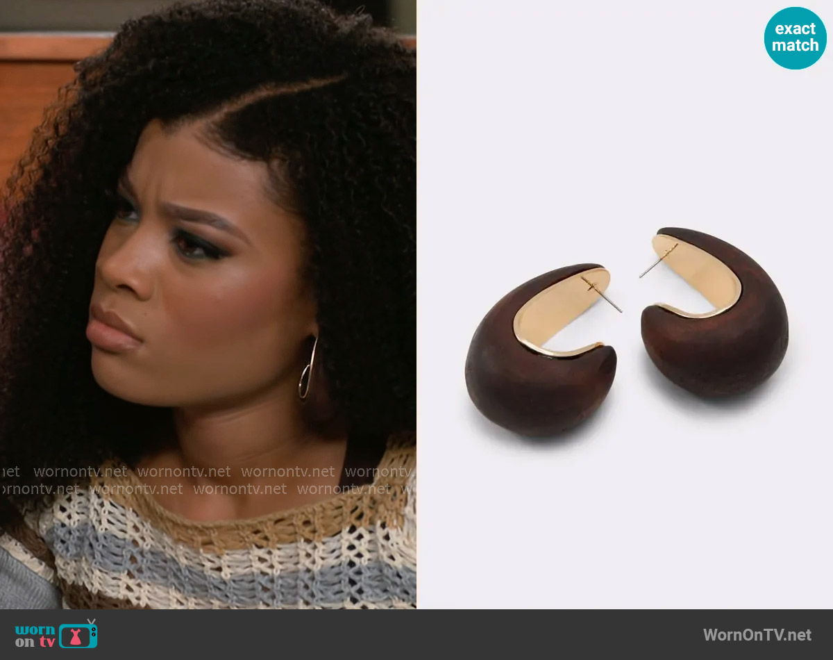 Aldo Faringdon Earrings worn by Eva Thomas (Ambyr Michelle) on Beyond the Gates