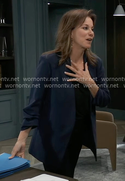 Alexis's navy ruched-sleeve blazer on General Hospital