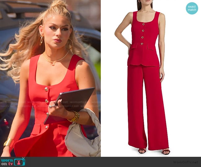 Amanda Uprichard Kya Sleeveless Jumpsuit worn by Fiona Belle (Fiona Belle) on Selling the OC