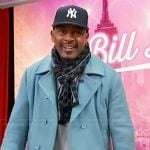 Bill Bellamy’s blue coat on Sherri