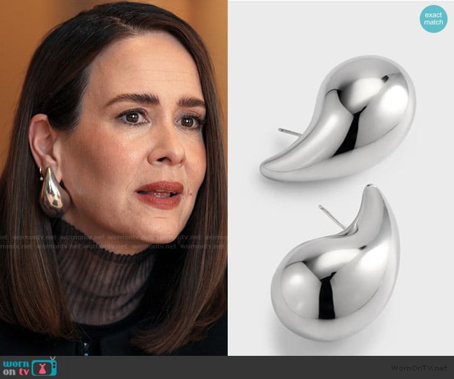 Bottega Veneta Large Drop Earrings worn by Carrington Lane (Sarah Paulson) on Alls Fair