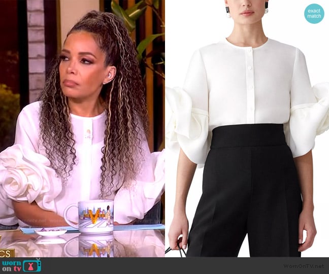 Sunny’s white ruffle sleeve top on The View Sunny’s white ruffle sleeve top on The View