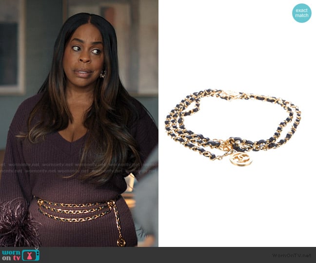 Chanel Vintage Belt worn by Emerald Greene (Niecy Nash-Betts) on Alls Fair