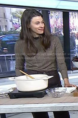 Clare de Boer’s brown plaid mock neck top on Today