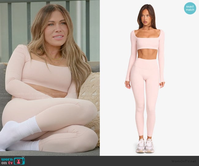 CSB Freedom Scoop Long Sleeve Crop worn by Jessi Ngatikaura on The Secret Lives of Mormon Wives