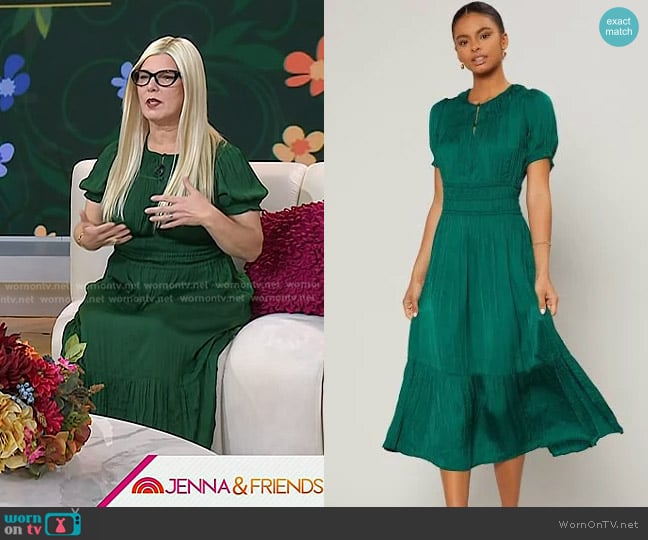 Current Air  Brooklyn Pleated Midi Dress in Emerald Green worn by Laura Lynne Jackson on Today