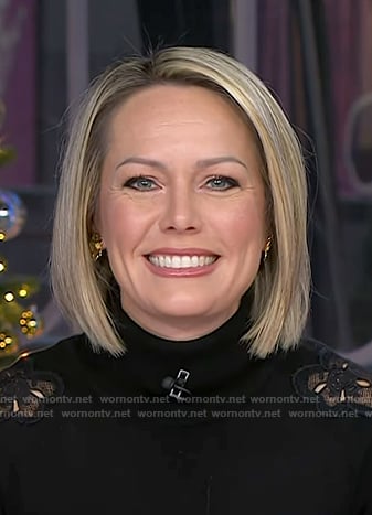 Dylan's gold floral earrings on Today