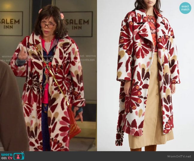 Farm Rio Ainika Flowers Belted Fleece Coat worn by Susan Banks (Stacy Haiduk) on Days of our Lives