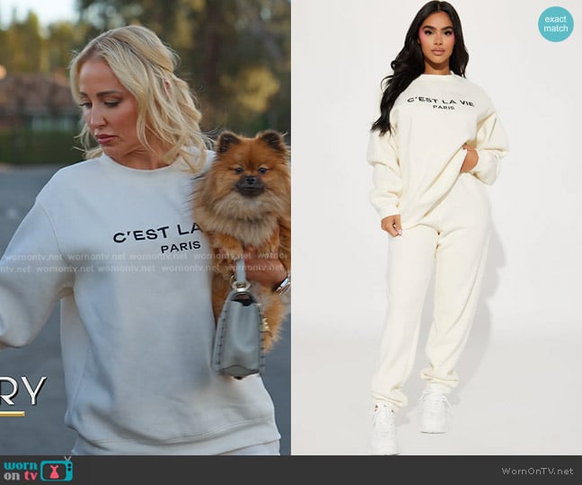 Fashion Nova C’est La Vie Sweatpant Set in Off White worn by Mary Fitzgerald on Selling Sunset