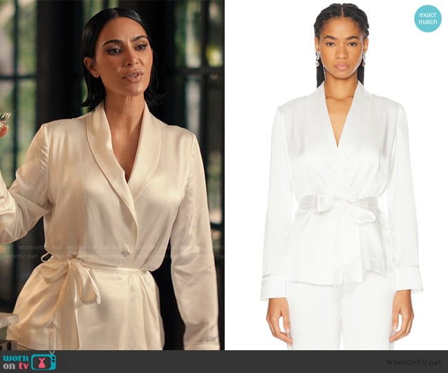 Allura’s white robe on Alls Fair Allura’s white robe on Alls Fair