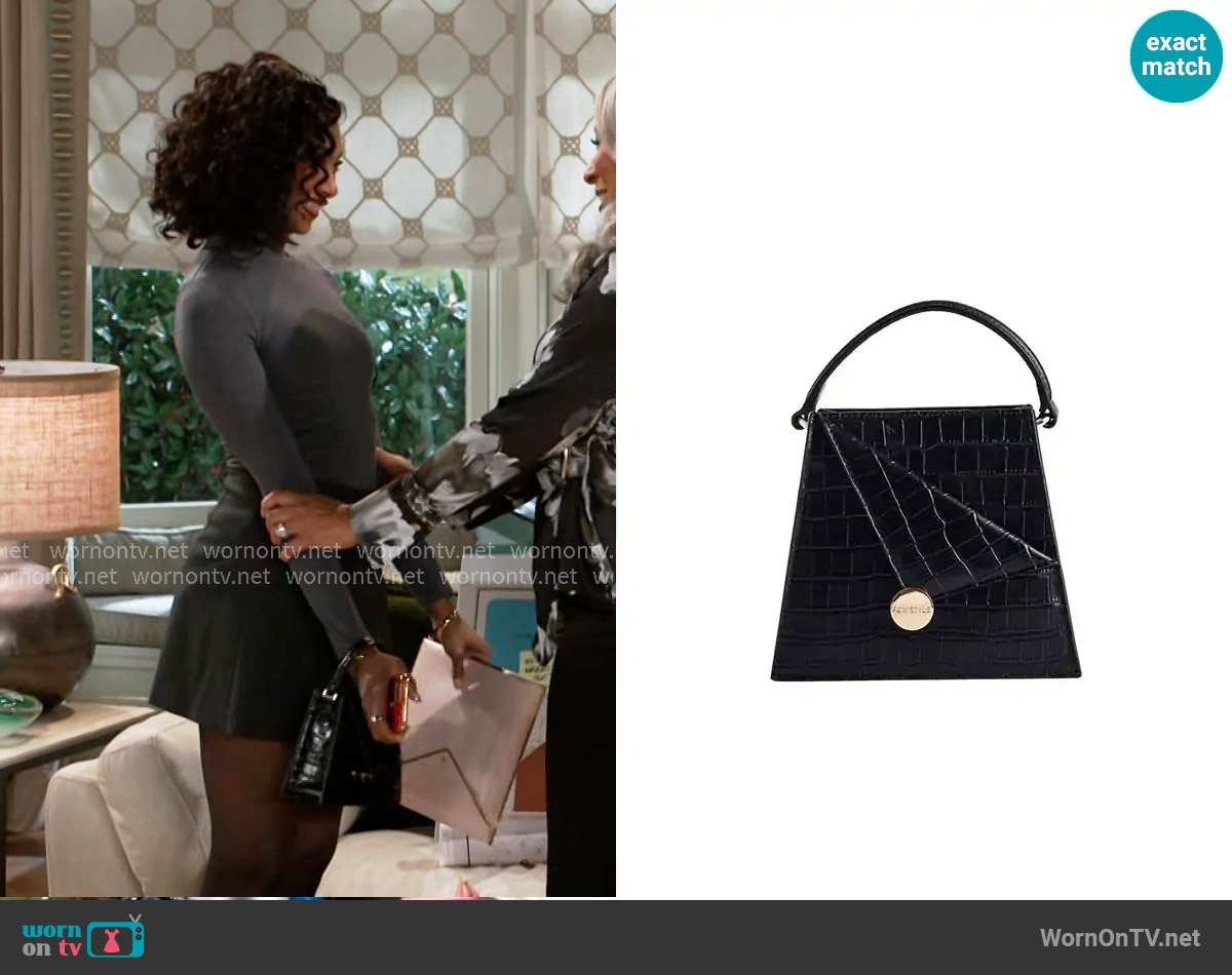 F&W Style Kandi Bag worn by Kat Richardson (Colby Muhammad) on Beyond the Gates