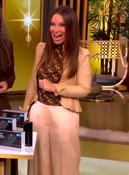 Gretta Monahan’s printed top and jacket on The View