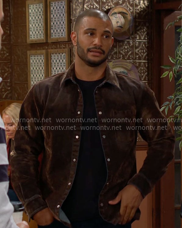 Holden’s brown shirt on The Young and the Restless