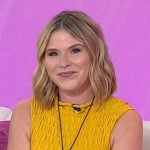 Jenna’s silver pendant necklace on Today