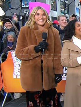Jenna's brown fur coat on Today