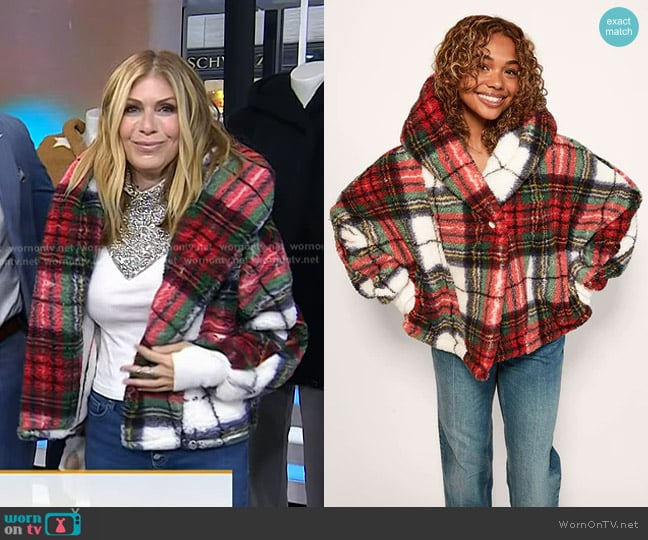 Jill Martin Classic Cropped Sherpa Lounger Jacket worn by Jill Martin on Today