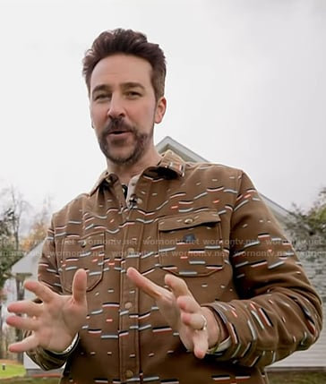 Joe Fryer’s brown print fleece jacket on Today