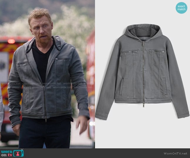 Owen’s grey jacket on Greys Anatomy Owen’s grey jacket on Greys Anatomy