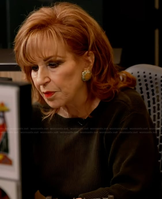 Joy’s green ribbed sweater on The View