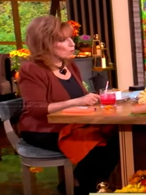 Joy’s heart necklace on The View
