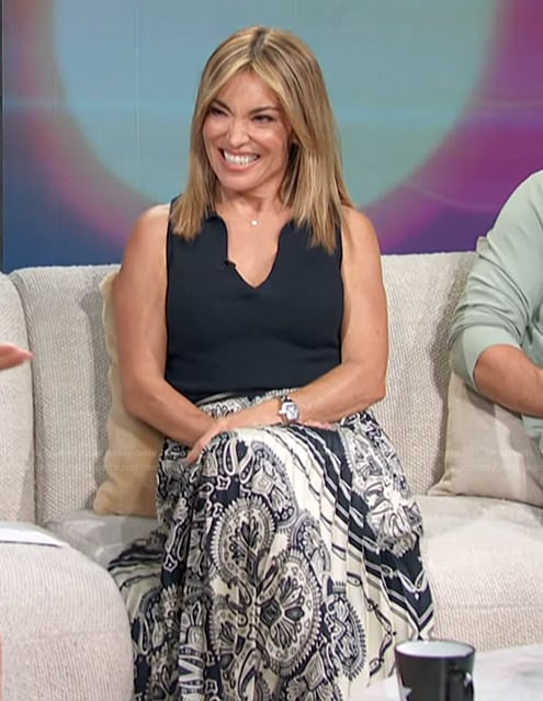 Kit’s paisley print skirt on Access Hollywood