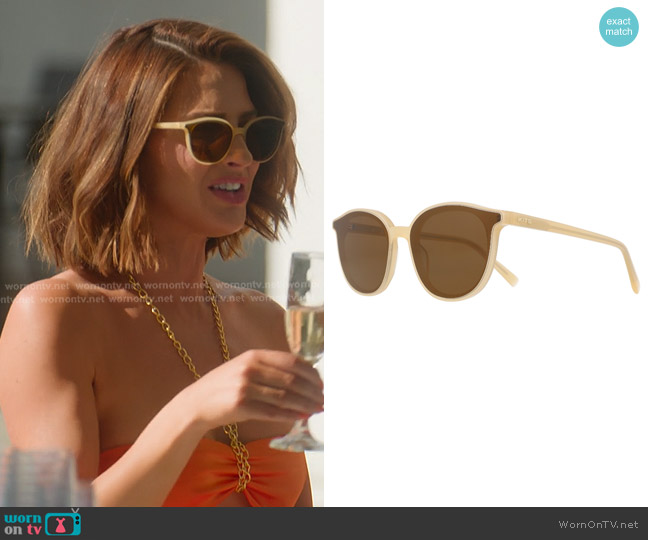 Kits Wynn Sun Sunglasses in Milky Yellow with BrownTinted Lenses worn by Polly Brindle (Polly Brindle) on Selling the OC