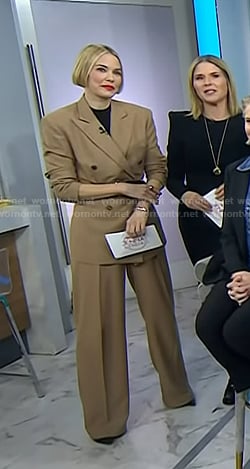 Leslie Bibb’s brown double breasted blazer and pants on Today