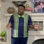 Marty’s navy and green striped polo shirt on The Neighborhood