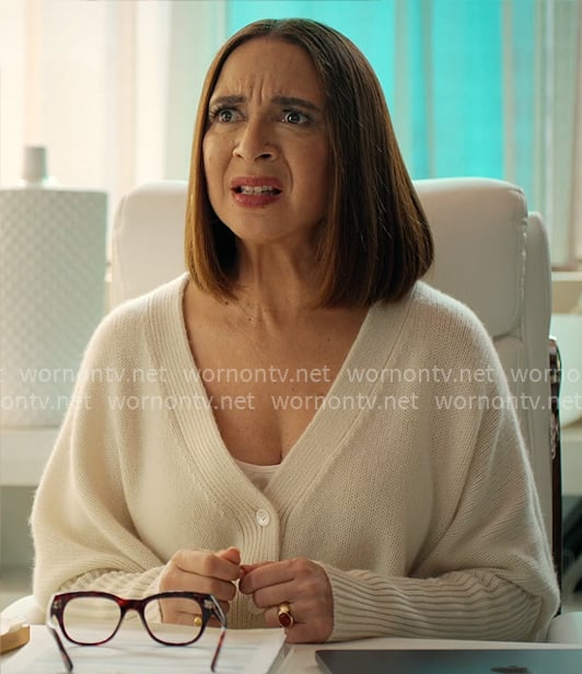 Molly's cream v-neck cardigan on Loot