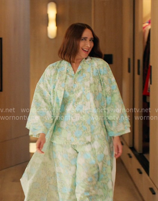 Molly’s green floral pajamas and robe on Loot