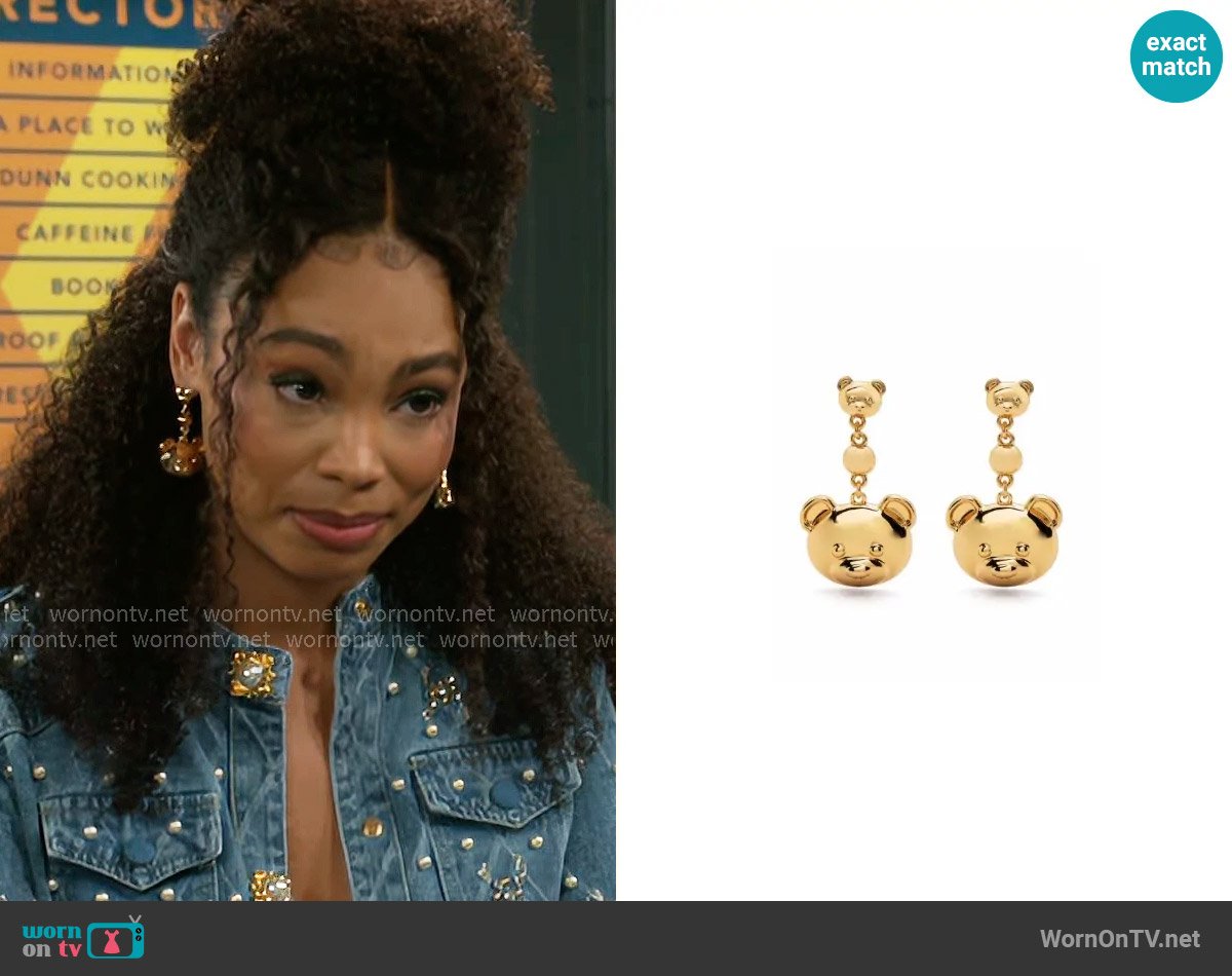 Moschino Teddy Bear hanging earrings worn by Chelsea Hamilton (RhonniRose Mantilla) on Beyond the Gates
