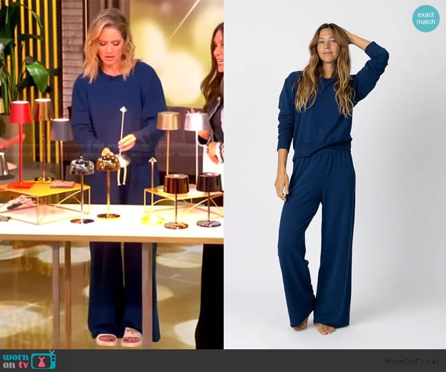 Sara’s blue pajama’s on The View Sara’s blue pajama’s on The View