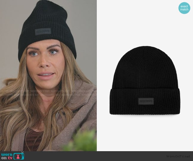 Rich wife Lightweight Wool Beanie worn by Jessi Ngatikaura on The Secret Lives of Mormon Wives