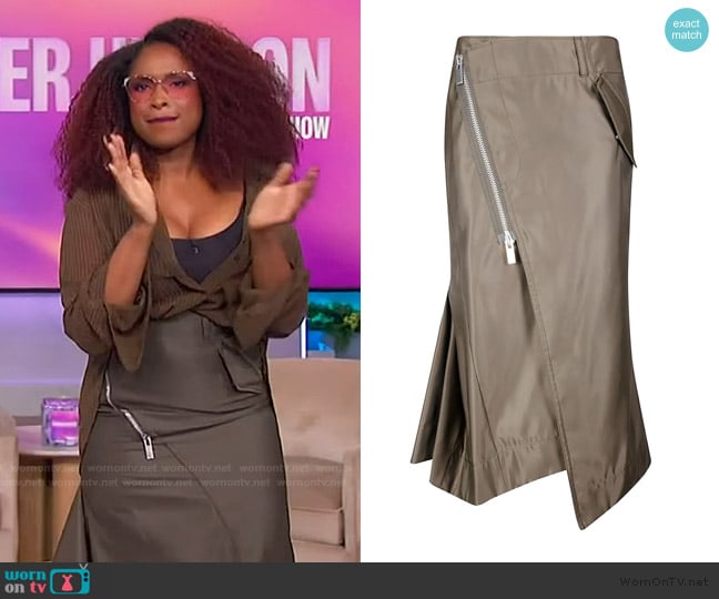 Sacai Zip asymmetrical skirt worn by Jennifer Hudson on The Jennifer Hudson Show
