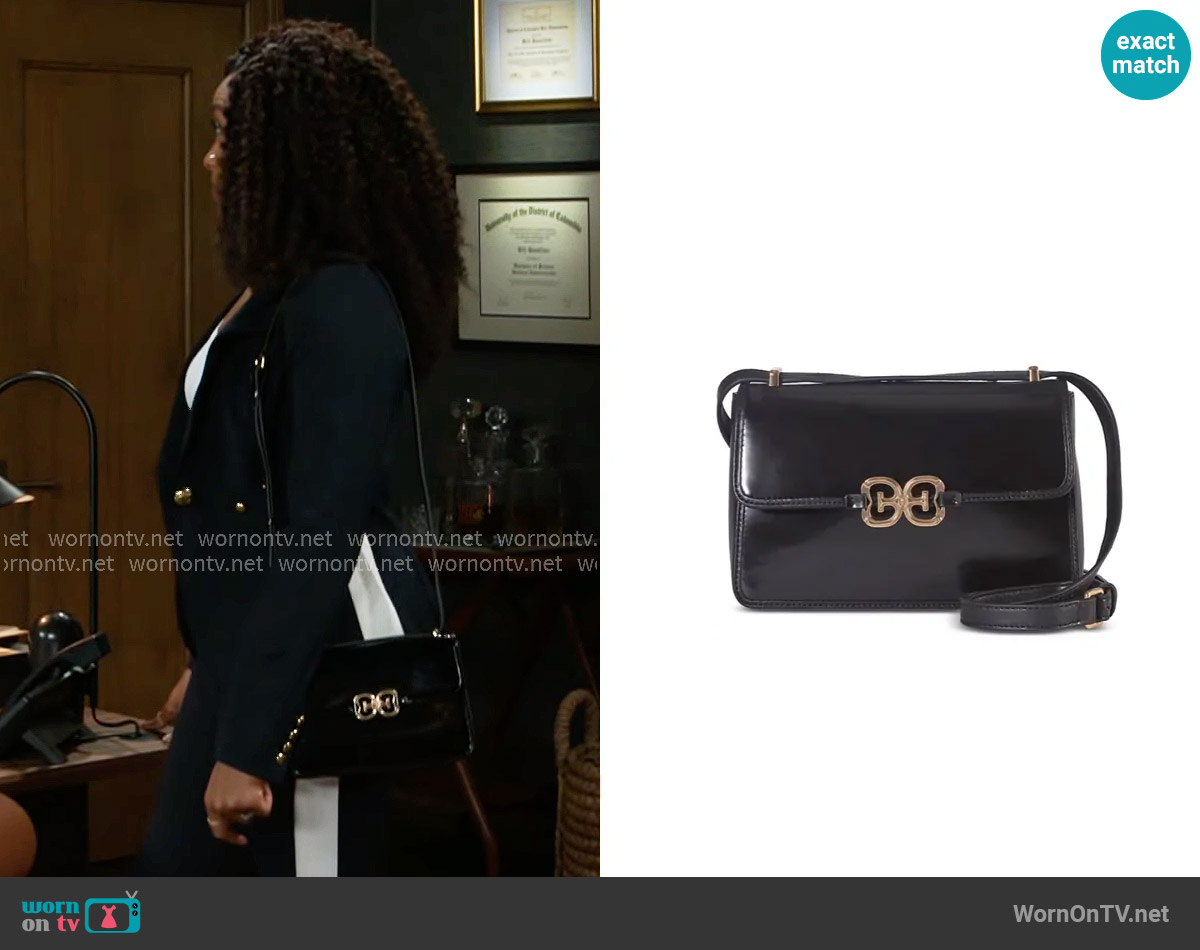 Sam Edelman Christy Box Small Convertible Shoulder Bag worn by Naomi Hamilton Hawthorne (Arielle Prepetit) on Beyond the Gates